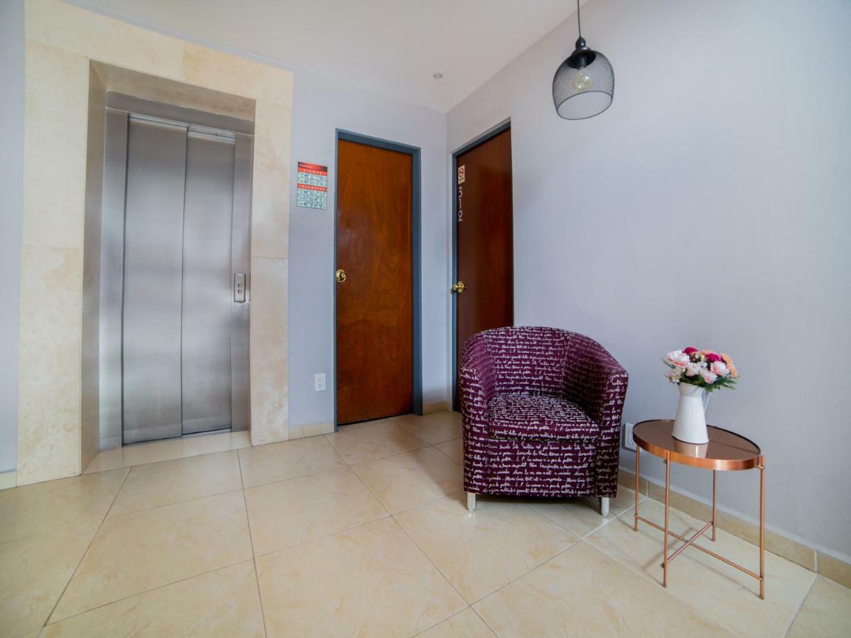 Hotel Monarca メキシコシティ エクステリア 写真