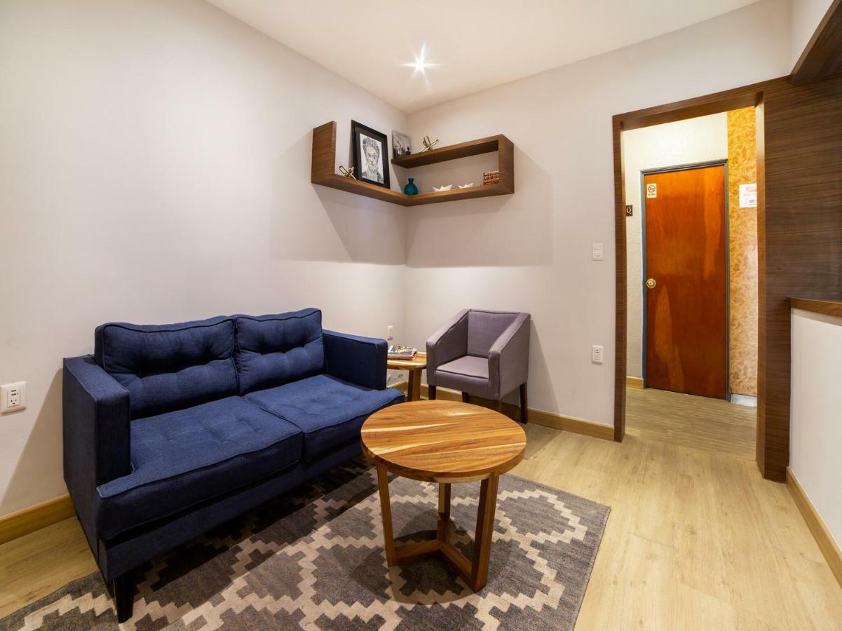 Hotel Monarca メキシコシティ エクステリア 写真