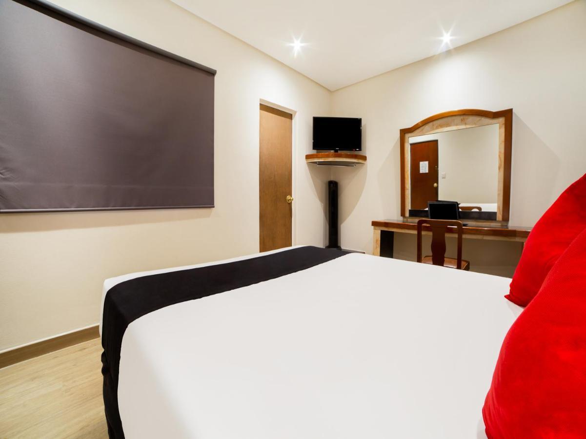 Hotel Monarca メキシコシティ エクステリア 写真